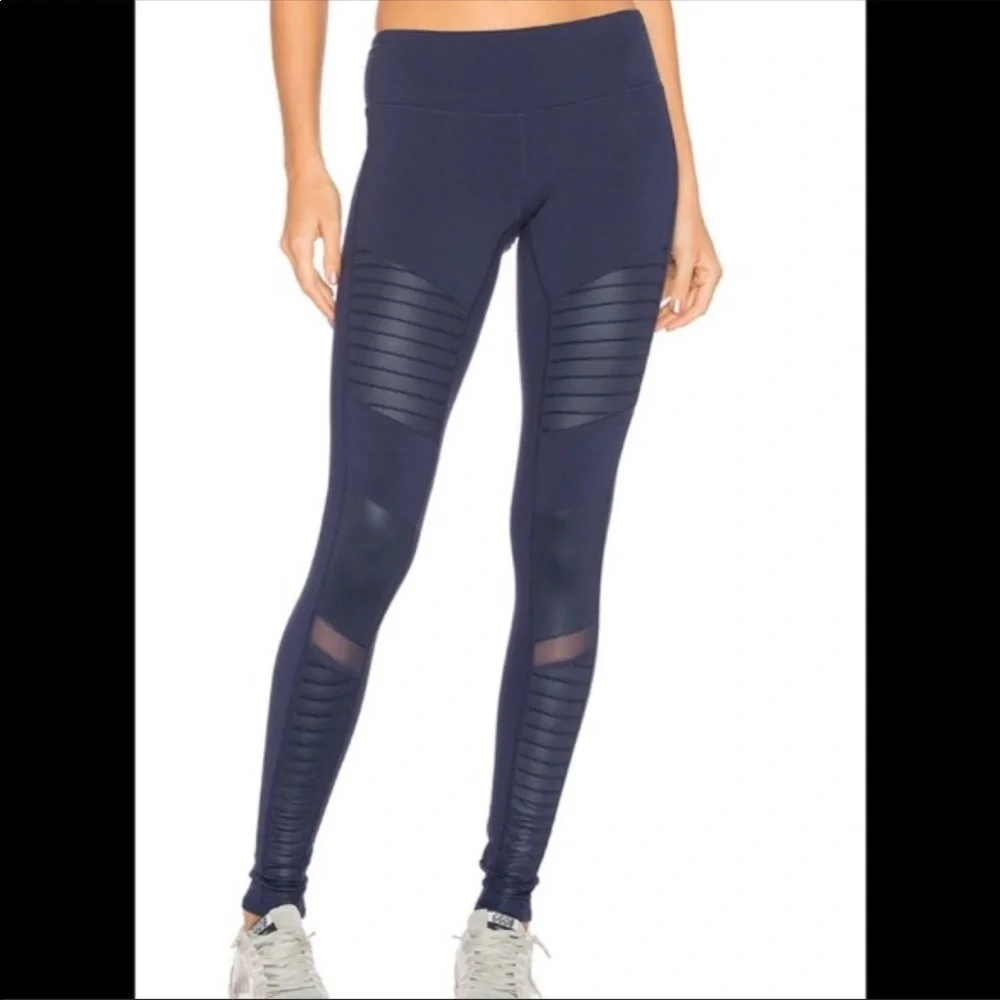 ALO Moto Leggings